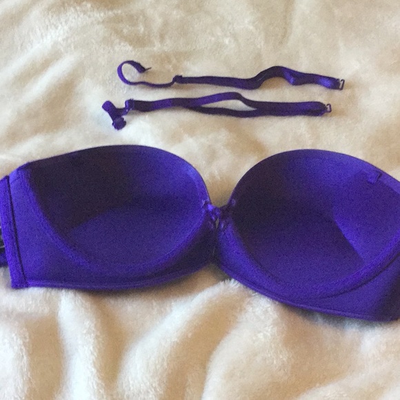 Bombshell Bra - Picture 2 of 5